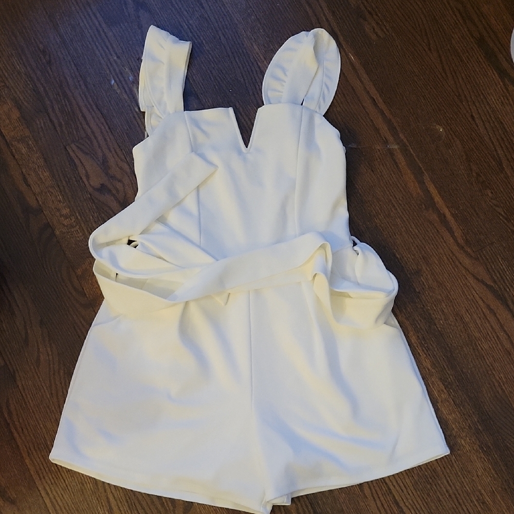 Elegant Cream Romper with Ruffle Straps